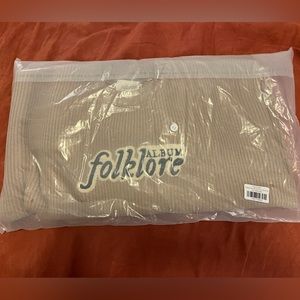 Folklore Chenille Patch Sweater Taylor Swift Brand New UNOPENED